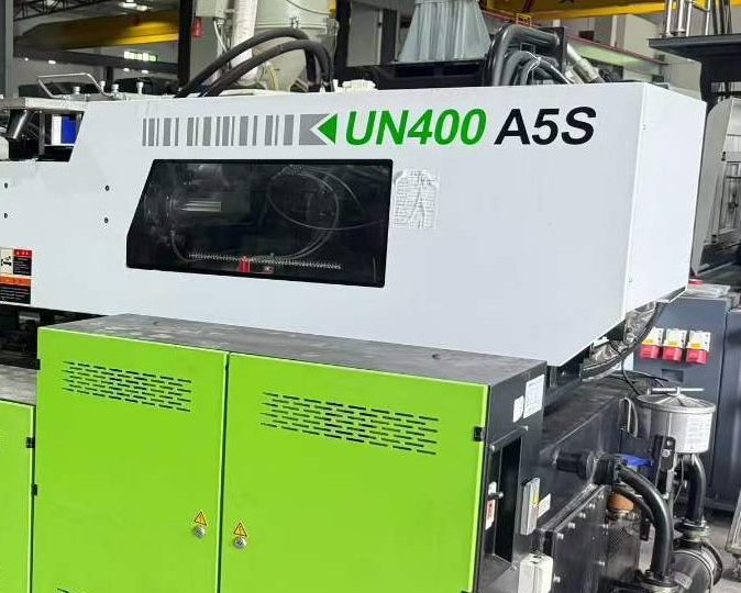 Quality Used Yizumi 400 Ton UN400A5S Injection Molding Machine | B-Screw 76mm, 1377g PS Shot