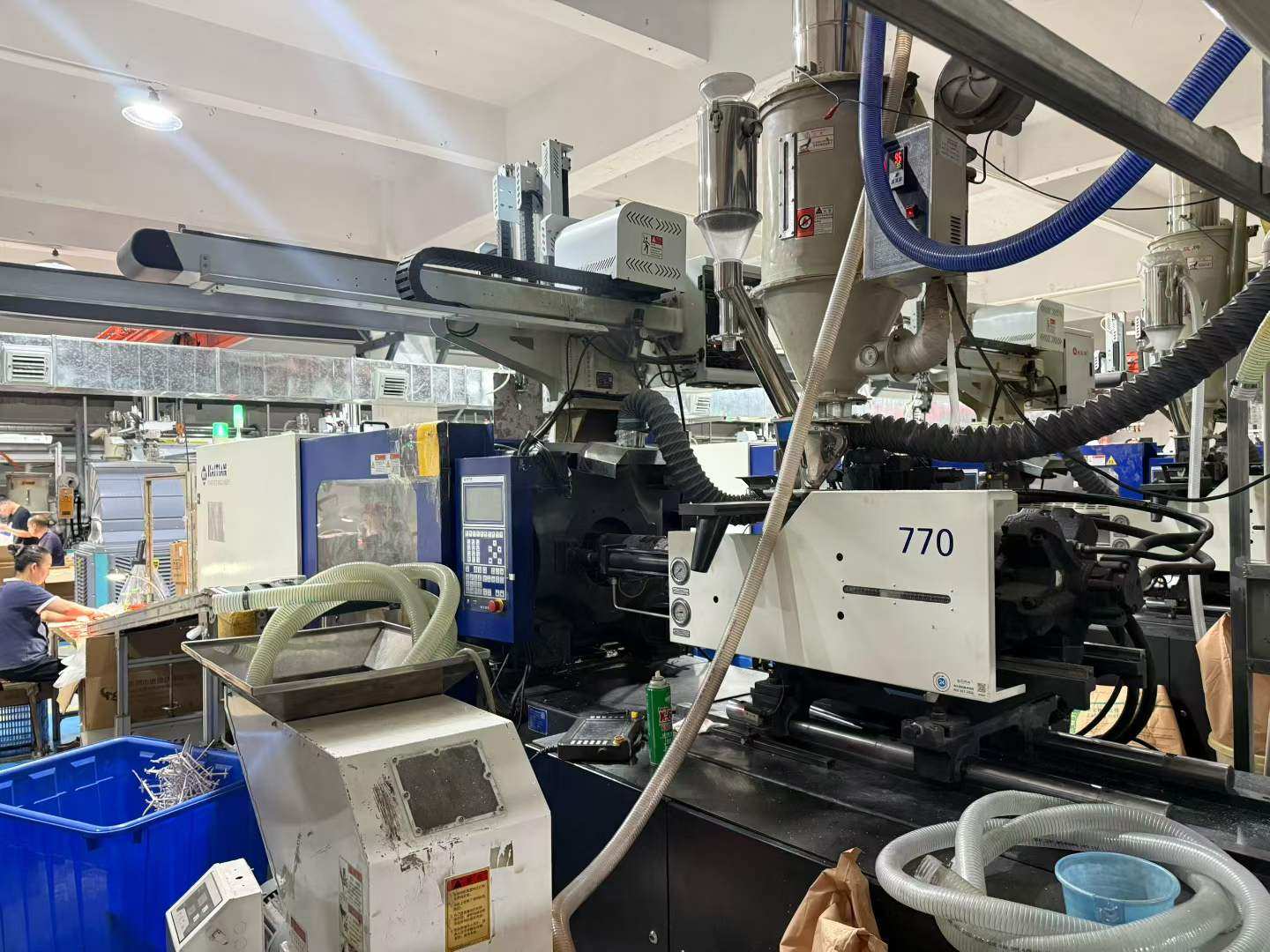 Used 200 Ton MA2000/770GII Injection Molding Machine | A‑Screw 45mm, 332g PS Shot Weight