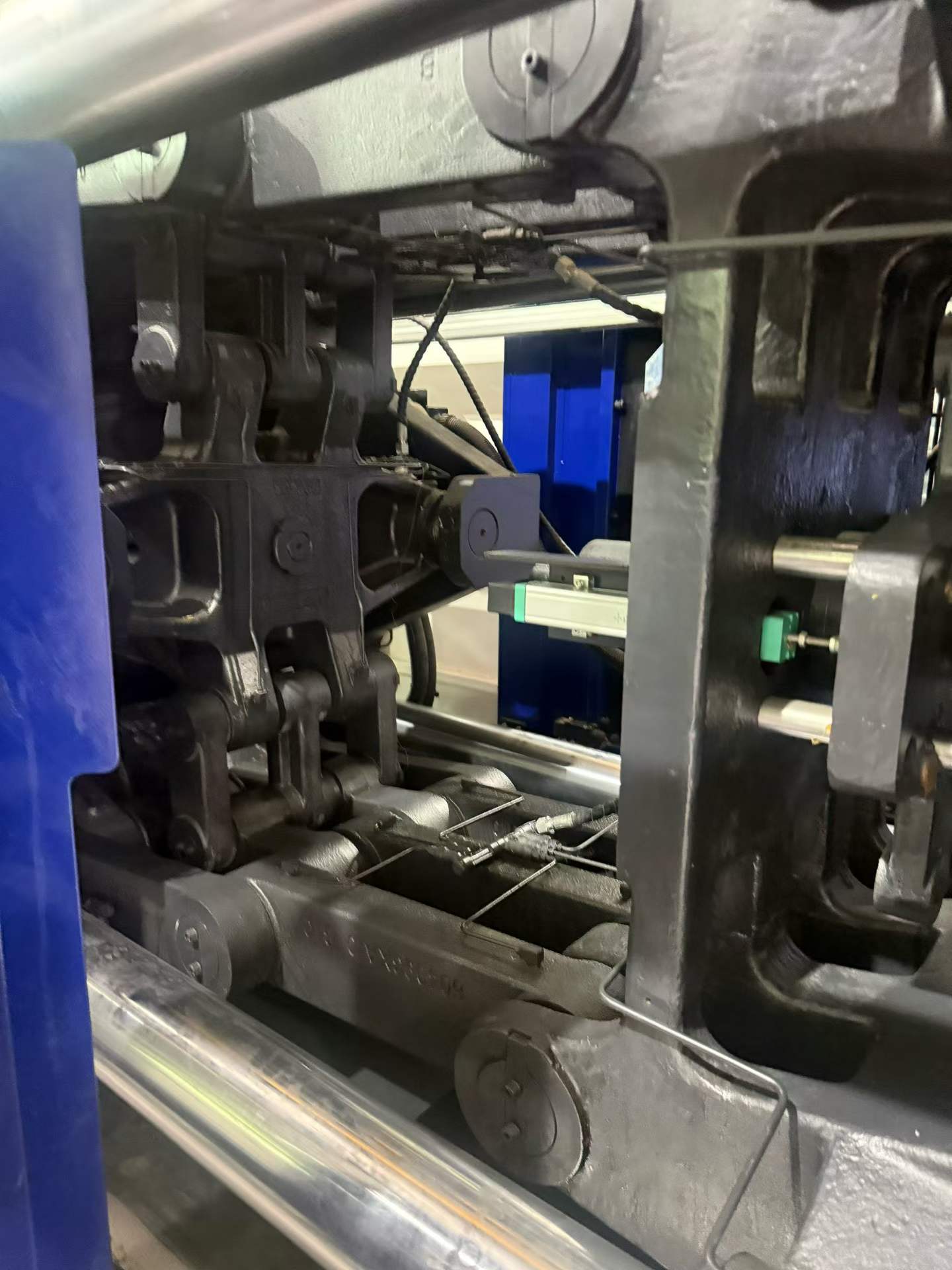 Used Haitian 320 Ton MA3200/1800SE+ Injection Molding Machine | B‑Screw 65mm, 905g PS Shot Weight