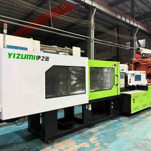 Quality Used Yizumi 320 Ton UN320A5S Injection Molding Machine | B-Screw 68mm, 985g PS Shot