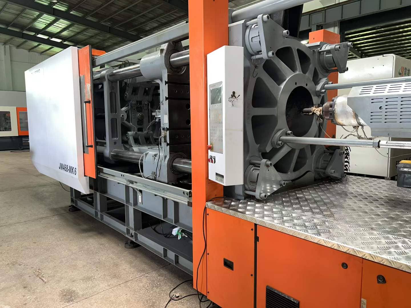 Used 468 Ton JM468-MK6 Injection Molding Machine | A/B/C-Screw 75/83/90mm, Max PS Shot Weight 2403g
