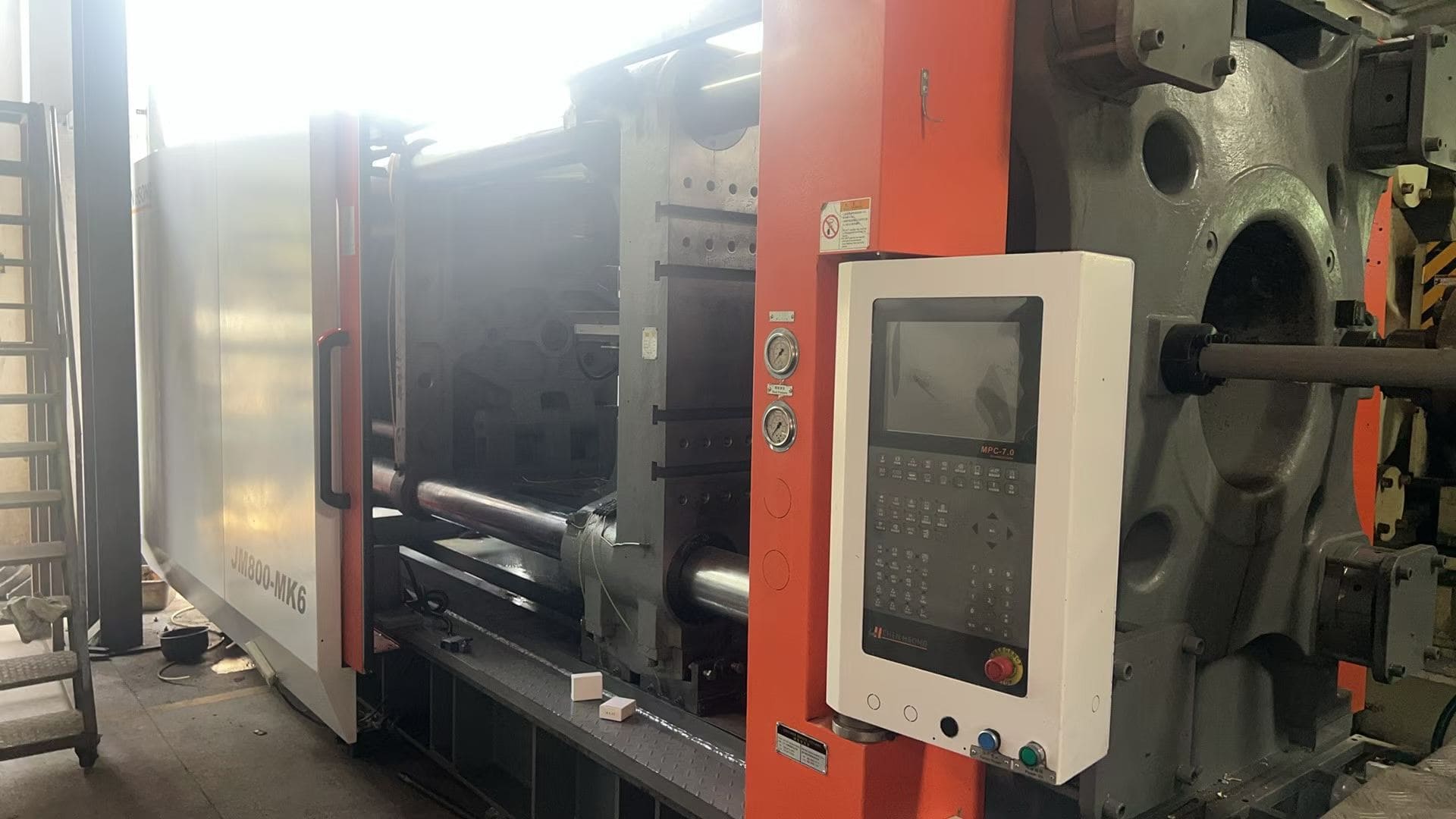 Used 800 Ton JM800-MK6 Injection Molding Machine | A/B/C-Screw 90/98/100mm, Max PS Shot Weight:4322g